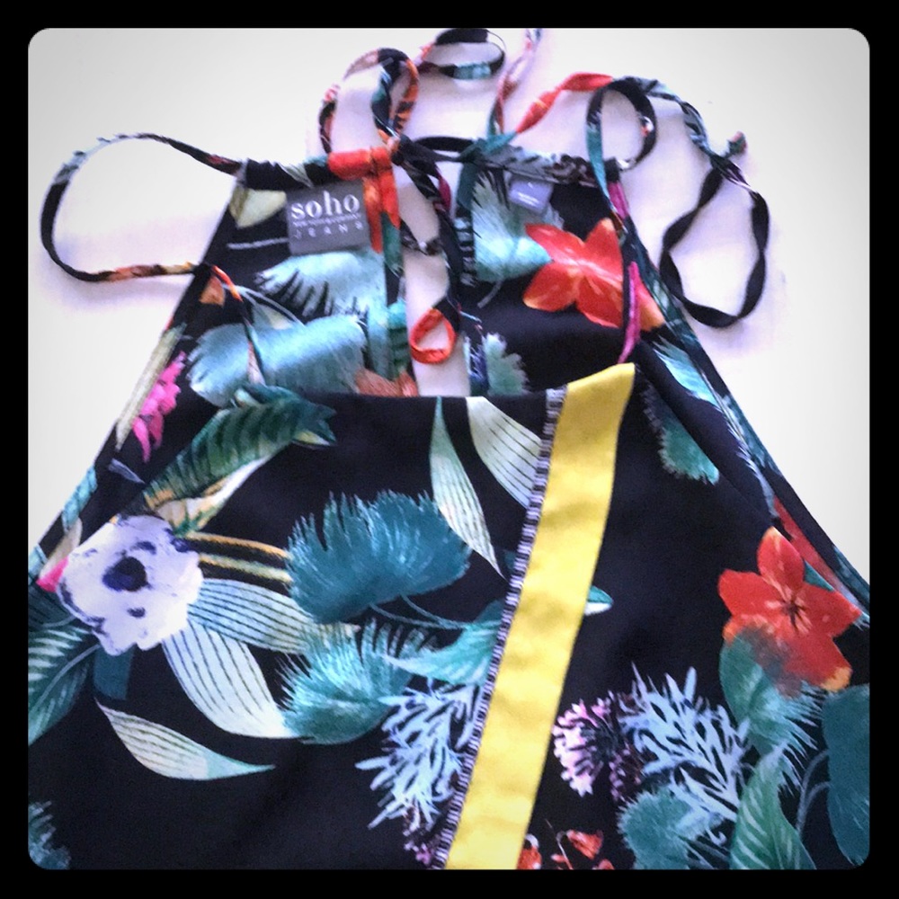 Floral tank top with keyhole back/ tie.